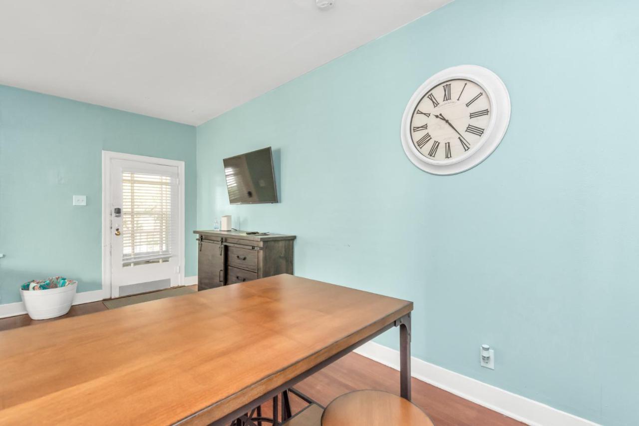2 Kitchens,2 Living Rooms,4 Bedrooms-Close To All! Galveston Eksteriør bilde