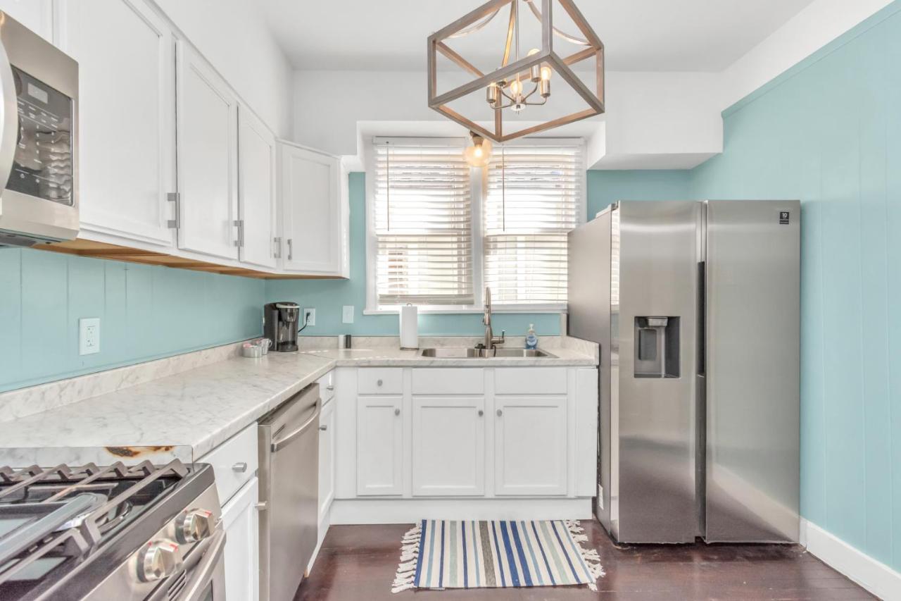 2 Kitchens,2 Living Rooms,4 Bedrooms-Close To All! Galveston Eksteriør bilde