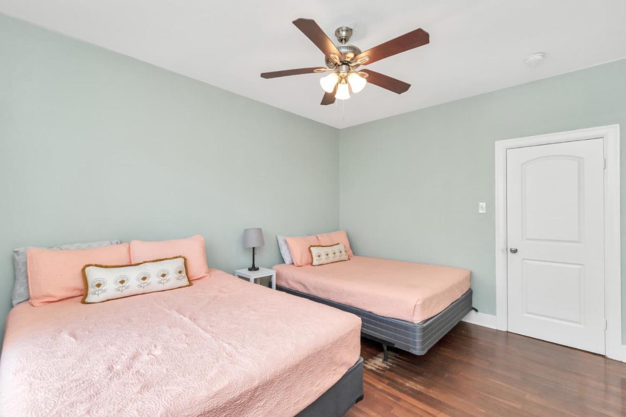 2 Kitchens,2 Living Rooms,4 Bedrooms-Close To All! Galveston Eksteriør bilde