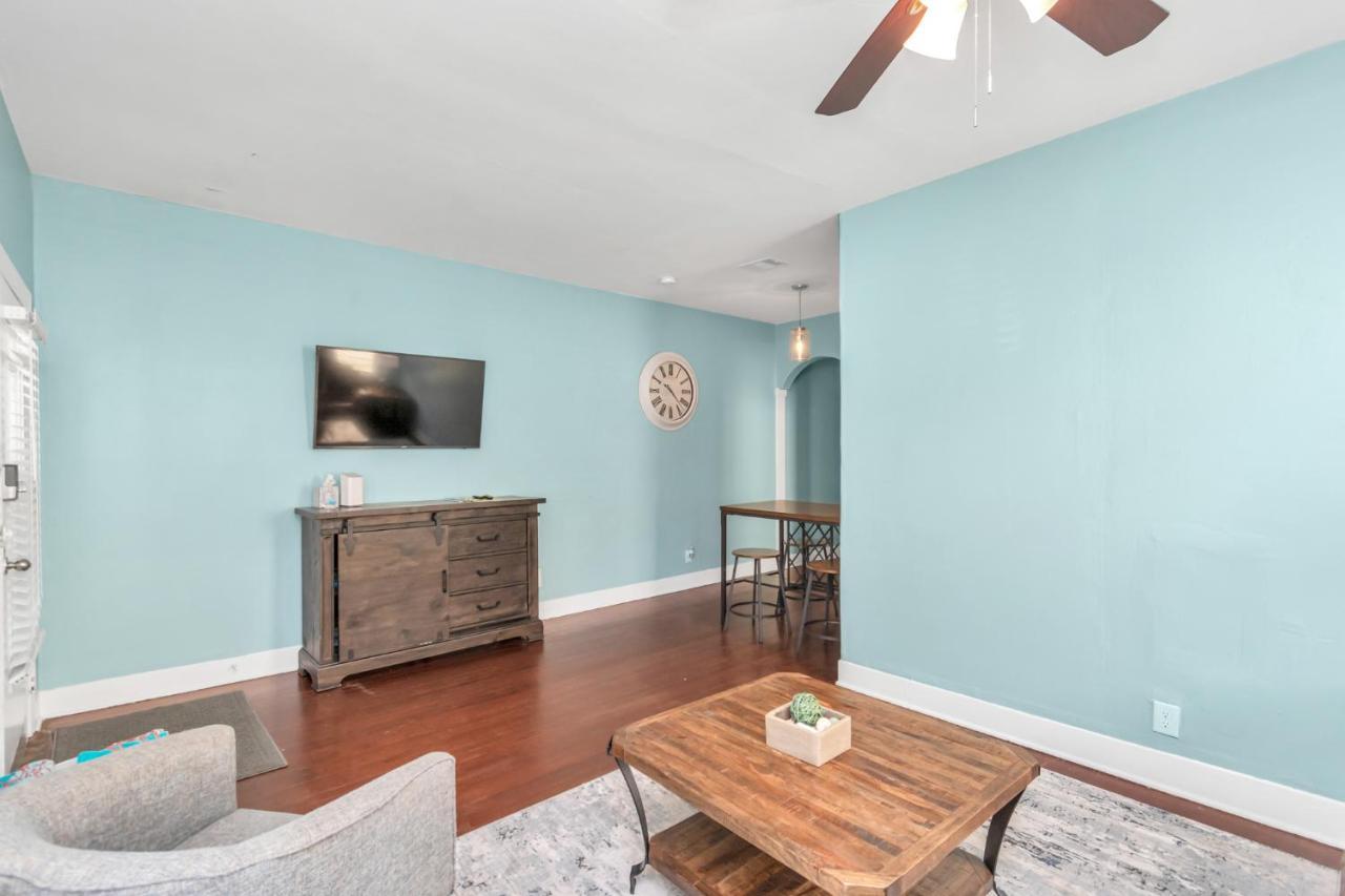 2 Kitchens,2 Living Rooms,4 Bedrooms-Close To All! Galveston Eksteriør bilde