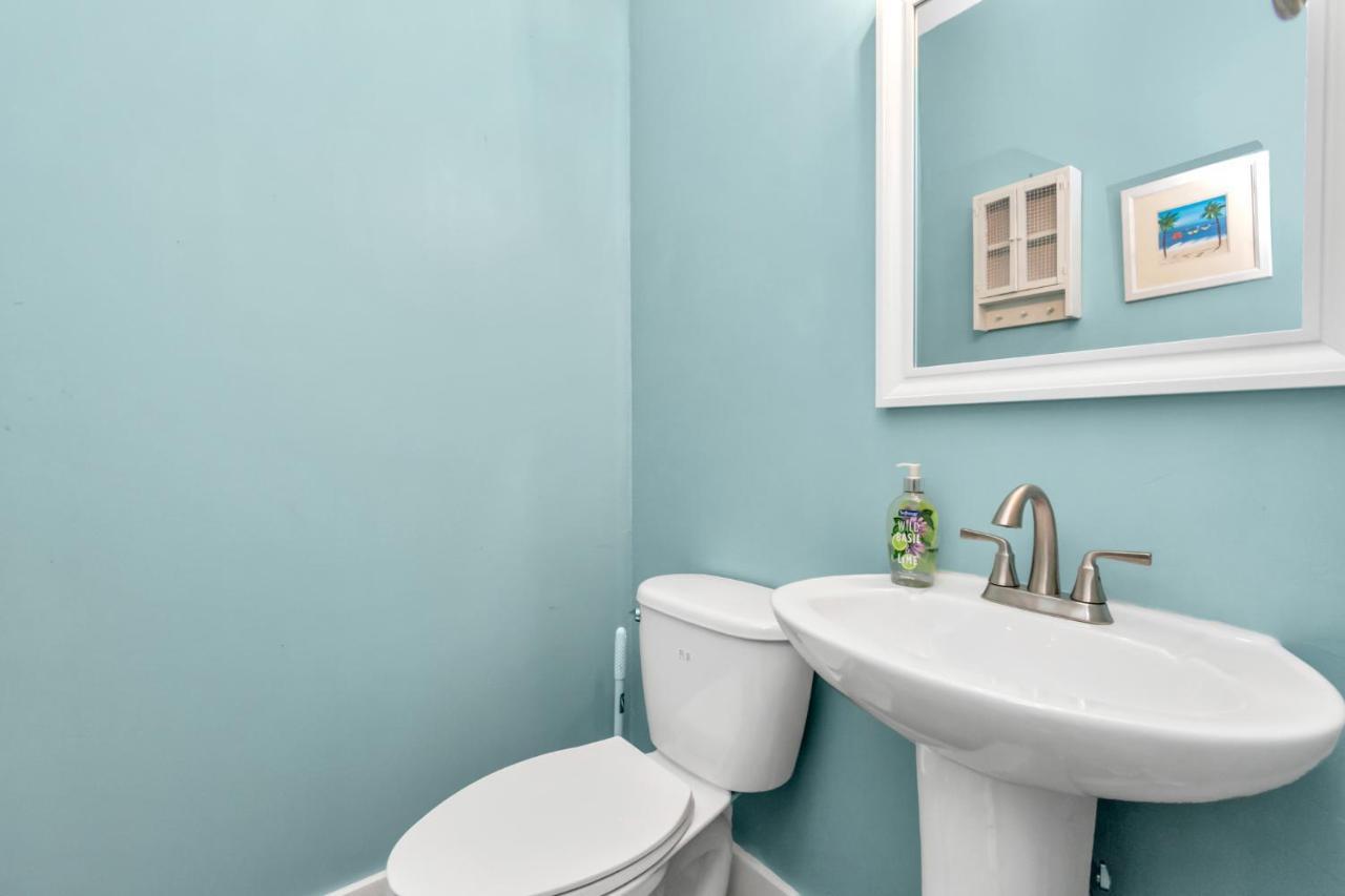 2 Kitchens,2 Living Rooms,4 Bedrooms-Close To All! Galveston Eksteriør bilde