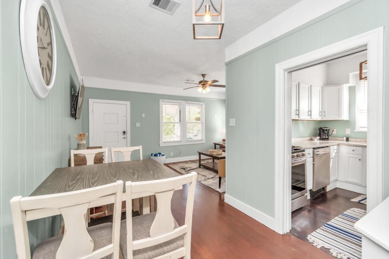 2 Kitchens,2 Living Rooms,4 Bedrooms-Close To All! Galveston Eksteriør bilde