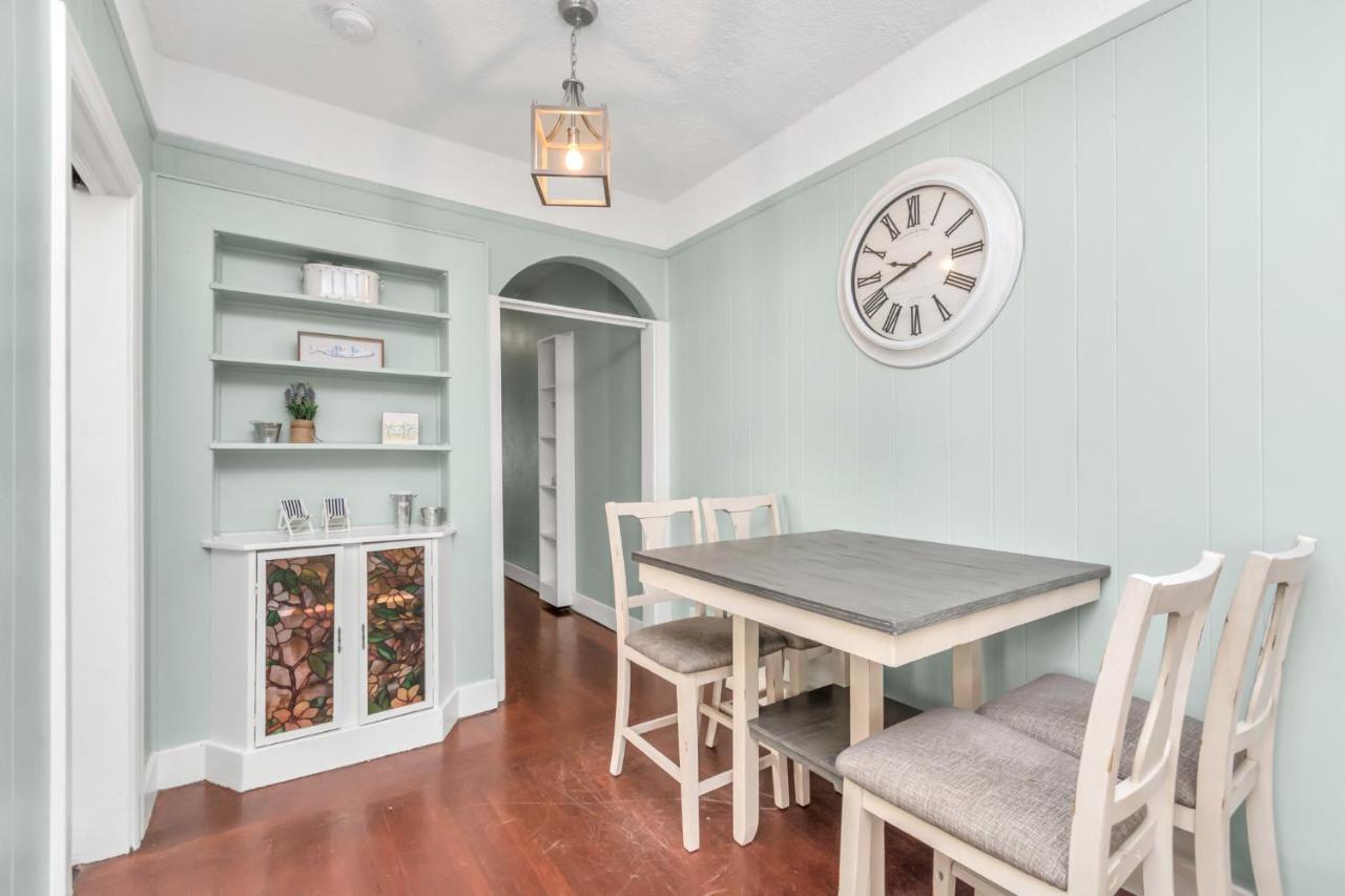2 Kitchens,2 Living Rooms,4 Bedrooms-Close To All! Galveston Eksteriør bilde